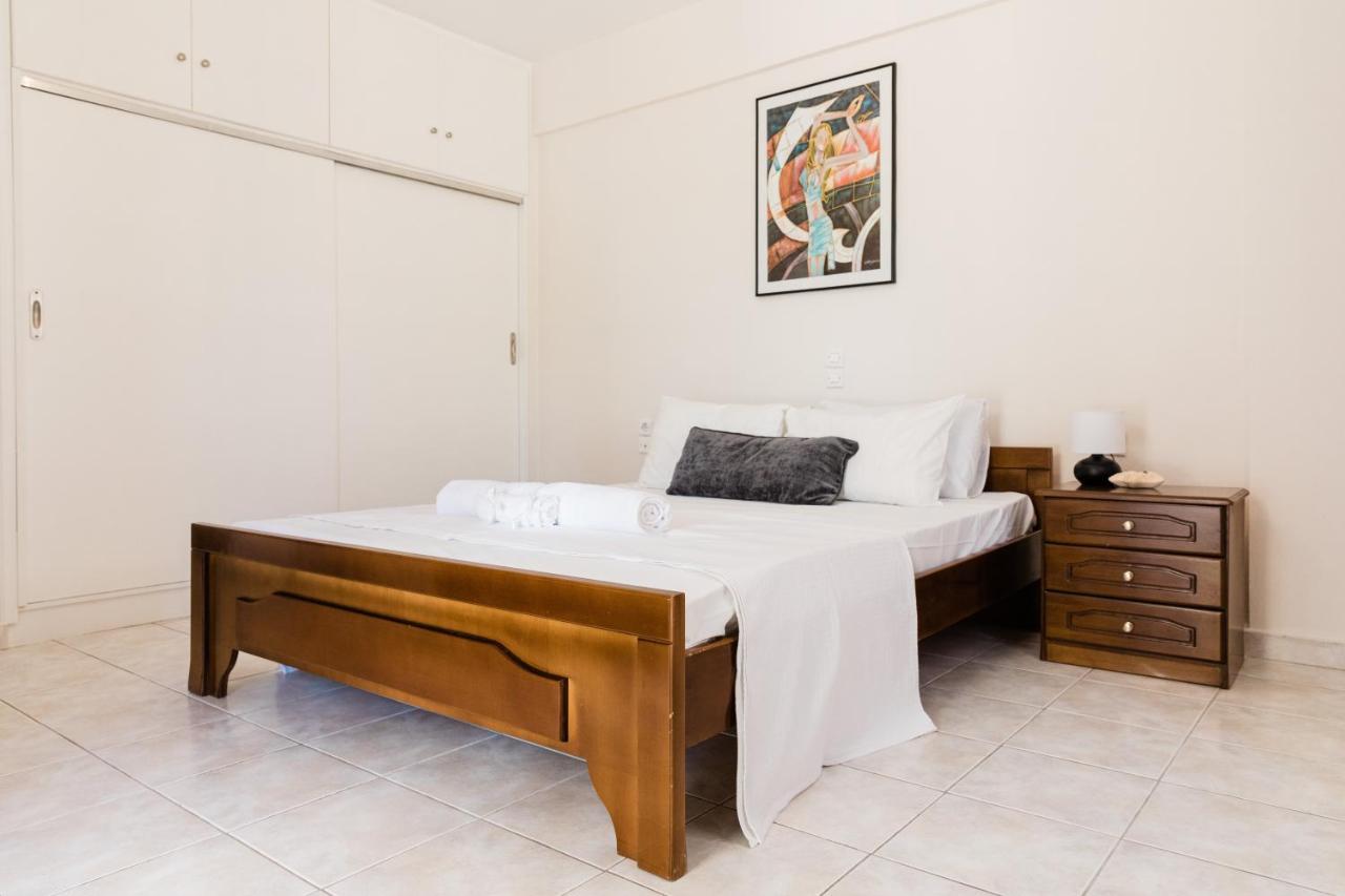 Alexandros Apartments Nydri Exterior photo
